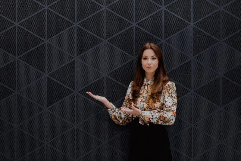 Kadry w pigułce - prawo pracy, kadry, finanse dla Twojej firmy. Donata Hermann: 8F6A4396 2