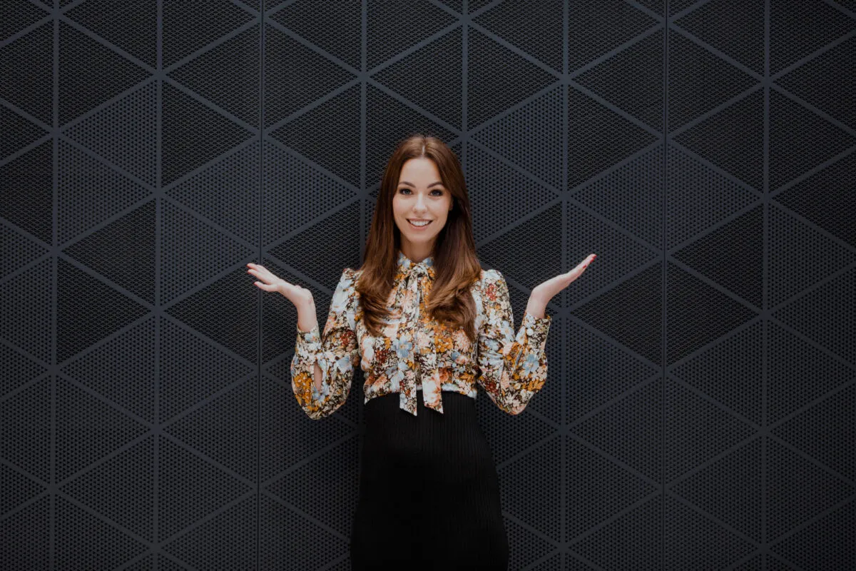 Kadry w pigułce - prawo pracy, kadry, finanse dla Twojej firmy. Donata Hermann: 8F6A4461 3